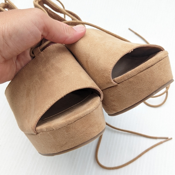 FARYL By Faryl Robin Judy Wedge Platform Sandals - Picture 7 of 11